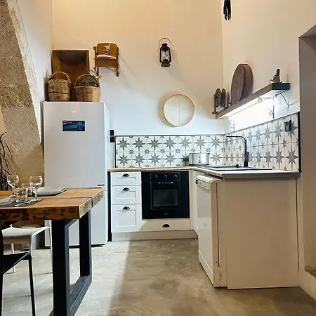 The Hermitage: Timeless Charm&beach&history Nearby * Agios Sergios