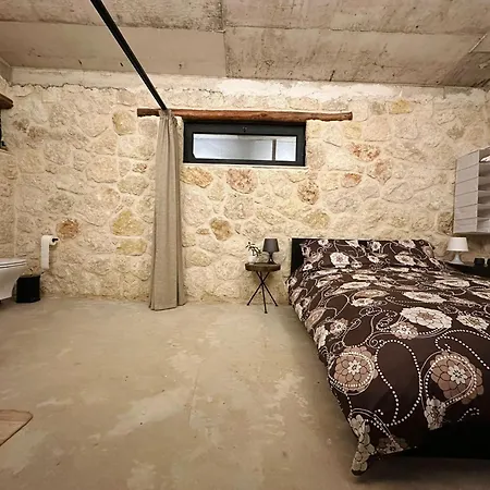 The Hermitage: Timeless Charm&beach&history Nearby Agios Sergios