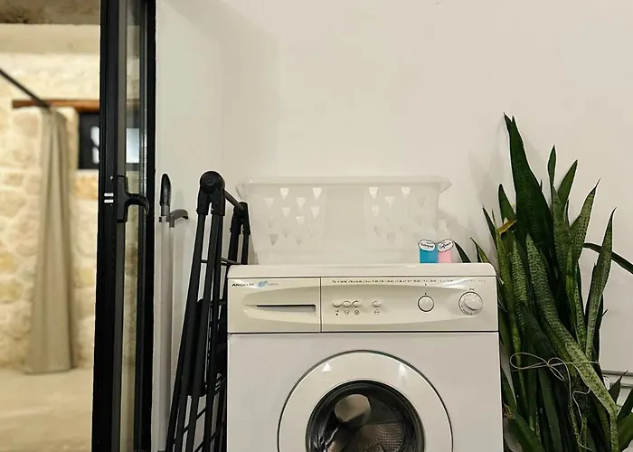 The Hermitage: Timeless Charm&beach&history Nearby Agios Sergios