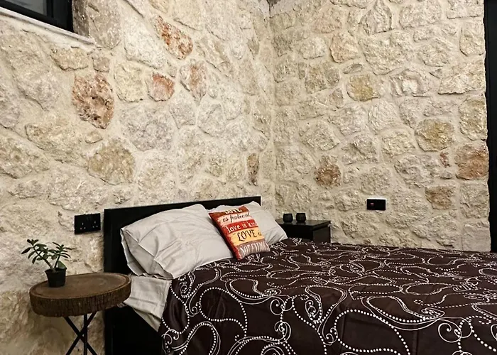 The Hermitage: Timeless Charm&beach&history Nearby * Agios Sergios