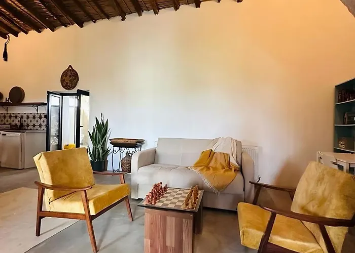 The Hermitage: Timeless Charm&beach&history Nearby * Agios Sergios